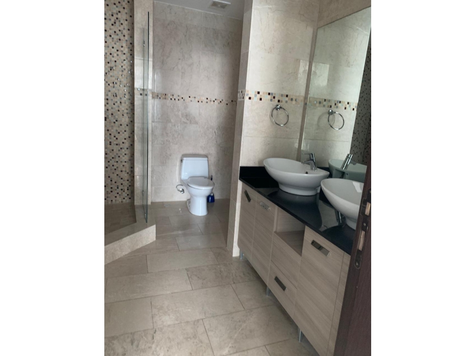 SE VENDE EN GRAND TOWER - PUNTA PACIFICA - MODELO K — foto 6