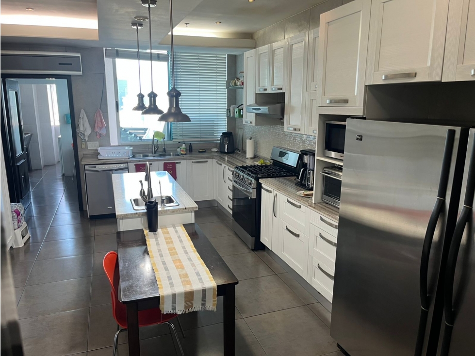 SE VENDE HERMOSO DUPLEX EN EL PH BLUE BAHIA - PUNTA PACIFICA — foto 5