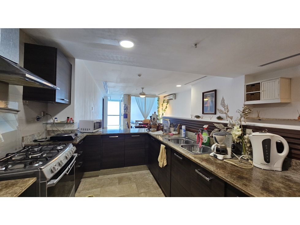 SE VENDE EN PH GRAND TOWER - PUNTA PACIFICA - MODELO ESPECIAL — foto 4