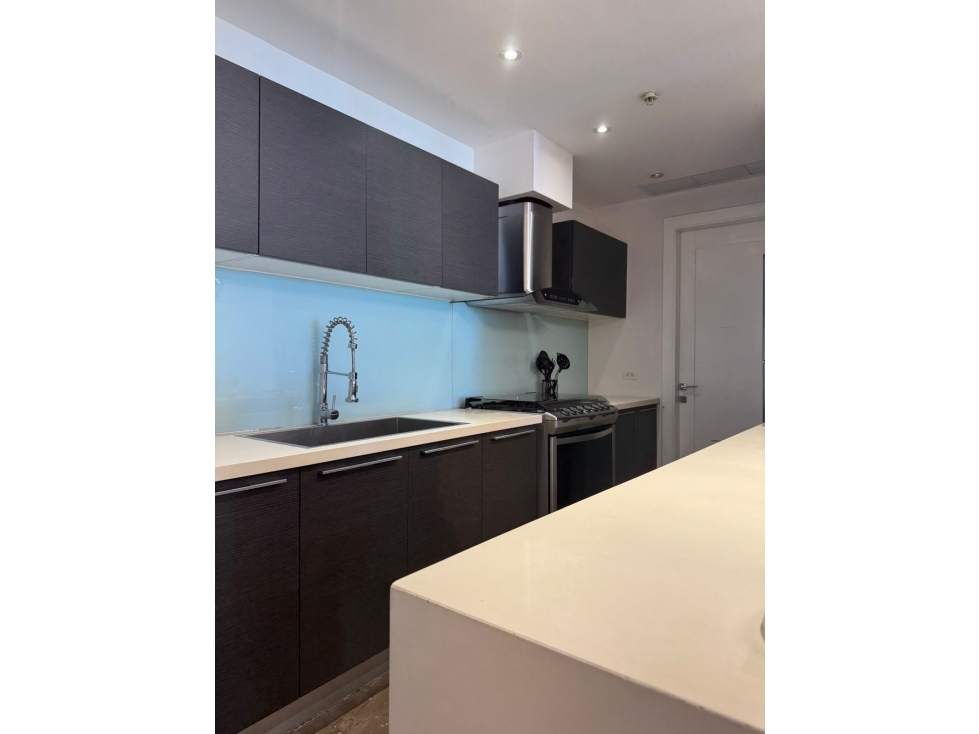 SE VENDE EN PH YOO - AVENIDA BALBOA - VISTA AL MAR - AMOBLADO — foto 5