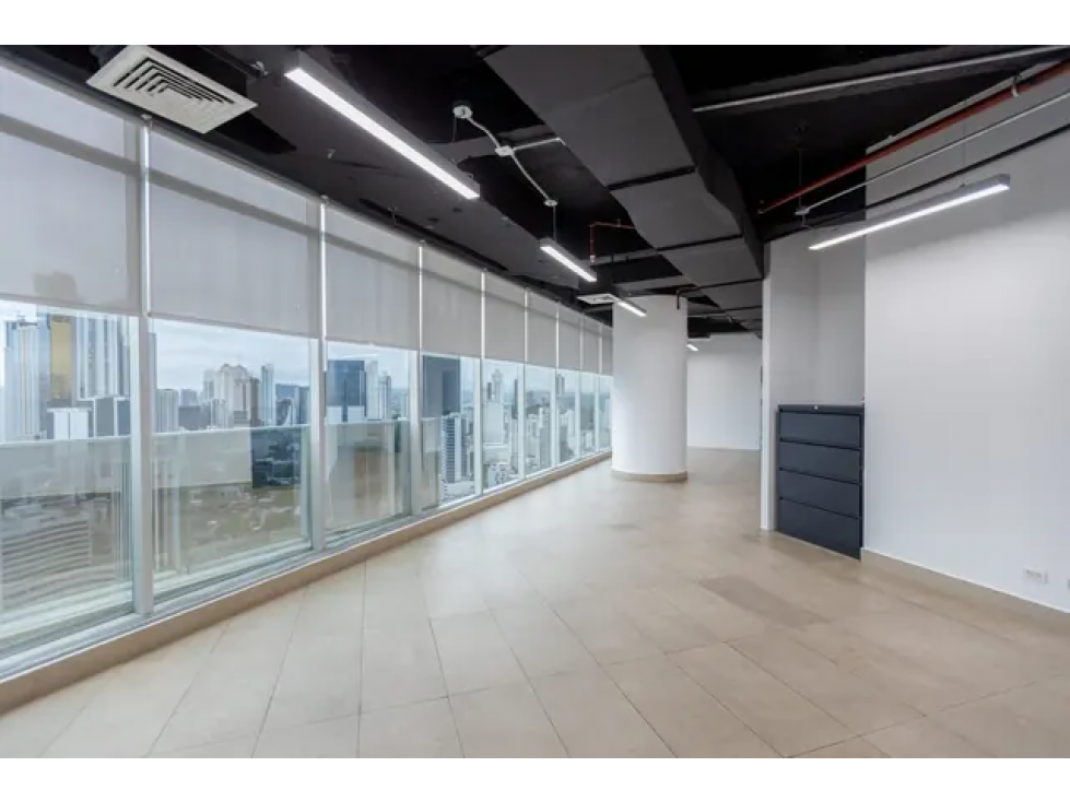SE ALQUILA OFICINA EN F&F TOWER MARBELLA - 4