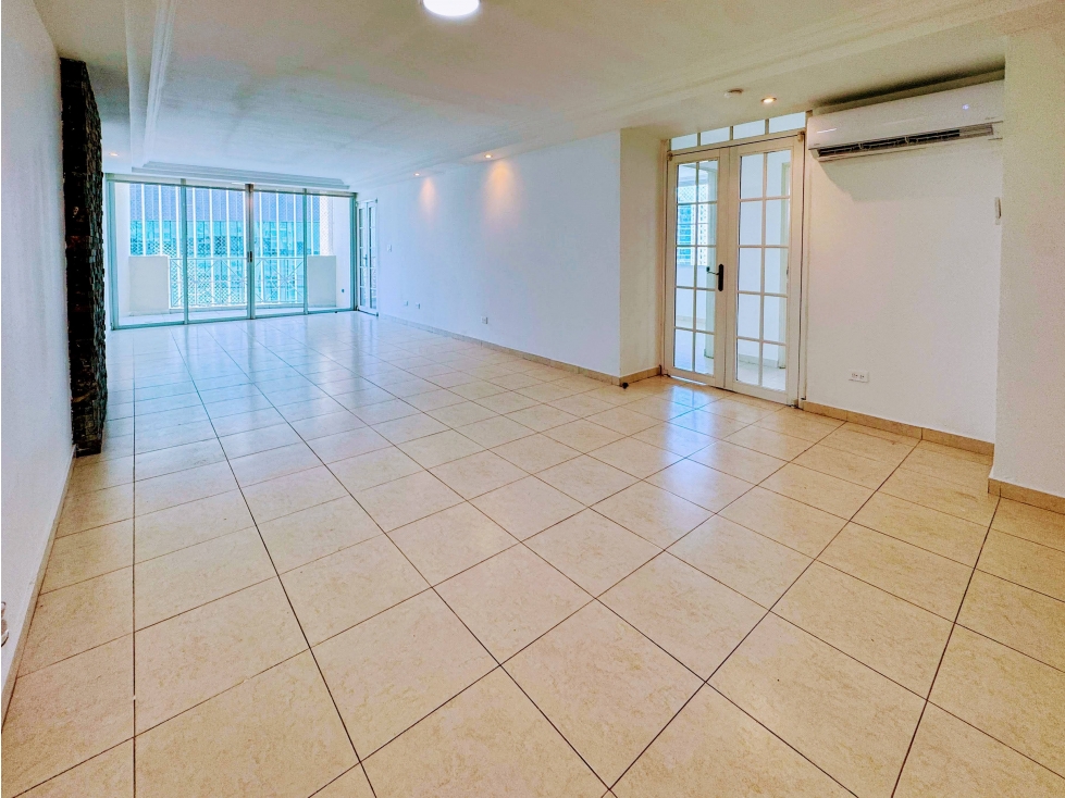 SE VENDE EN PH COSTA PACIFICA - PUNTA PACIFICA - CON LINEA BLANCA