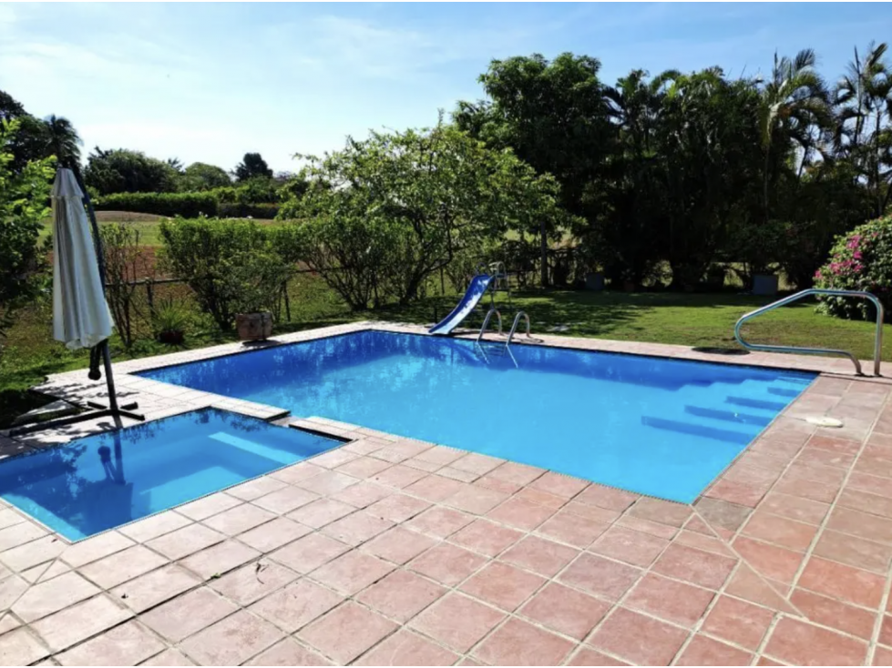 SE VENDE VILLA EN DECAMERON - PLAYA FARALLON - RIO HATO - 1