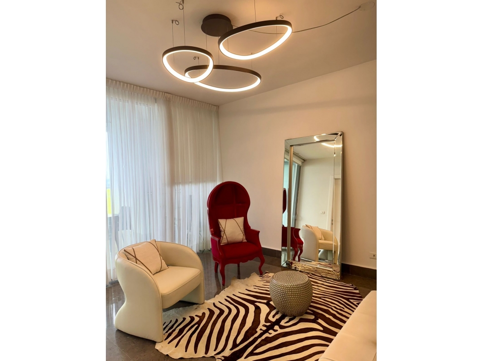 SE VENDE EN PH YOO - AVENIDA BALBOA - VISTA AL MAR - AMOBLADO — foto 2