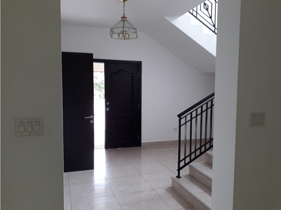 SE VENDE CASA EN PH SENDEROS - CAMINO DE CRUCES — foto 5