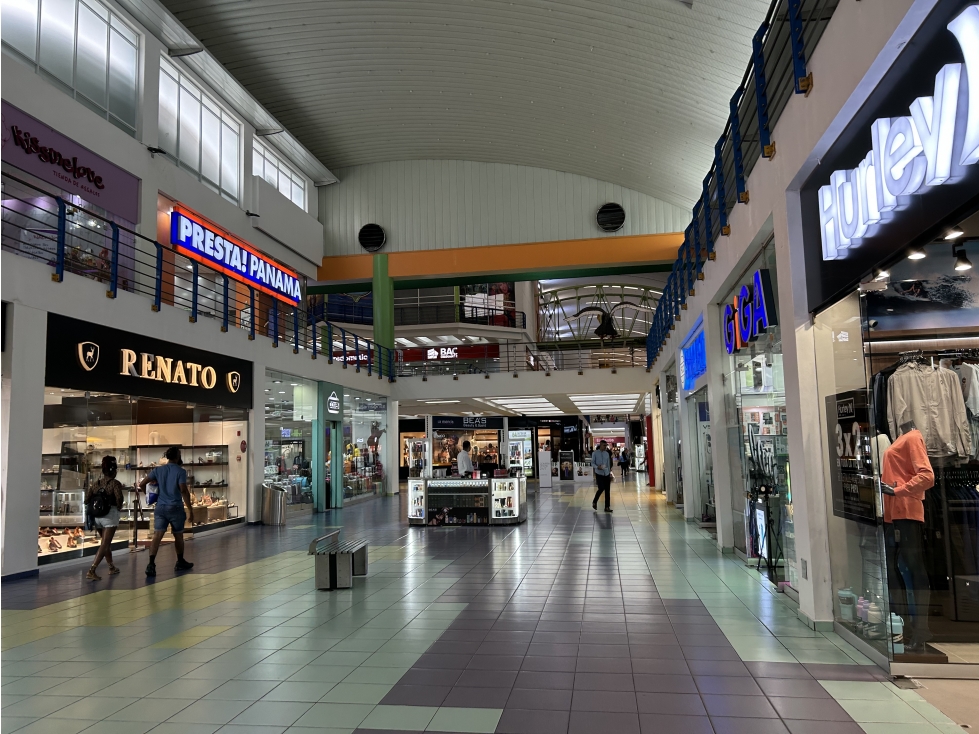 GANGA! LOCAL EN ALBROOK MALL PASILLO DEL HIPOPÓTAMO - 4