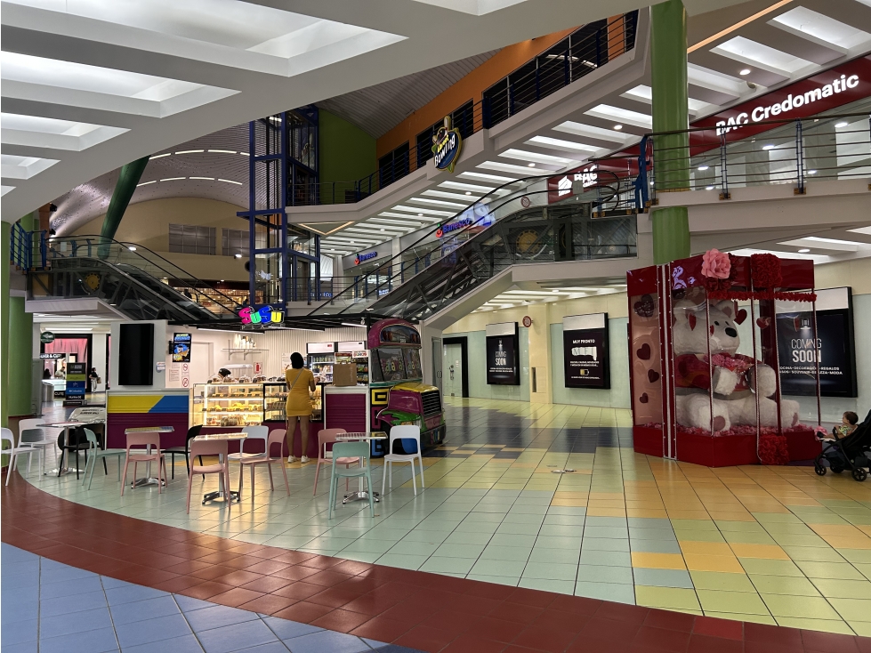 GANGA! LOCAL EN ALBROOK MALL PASILLO DEL HIPOPÓTAMO - 5