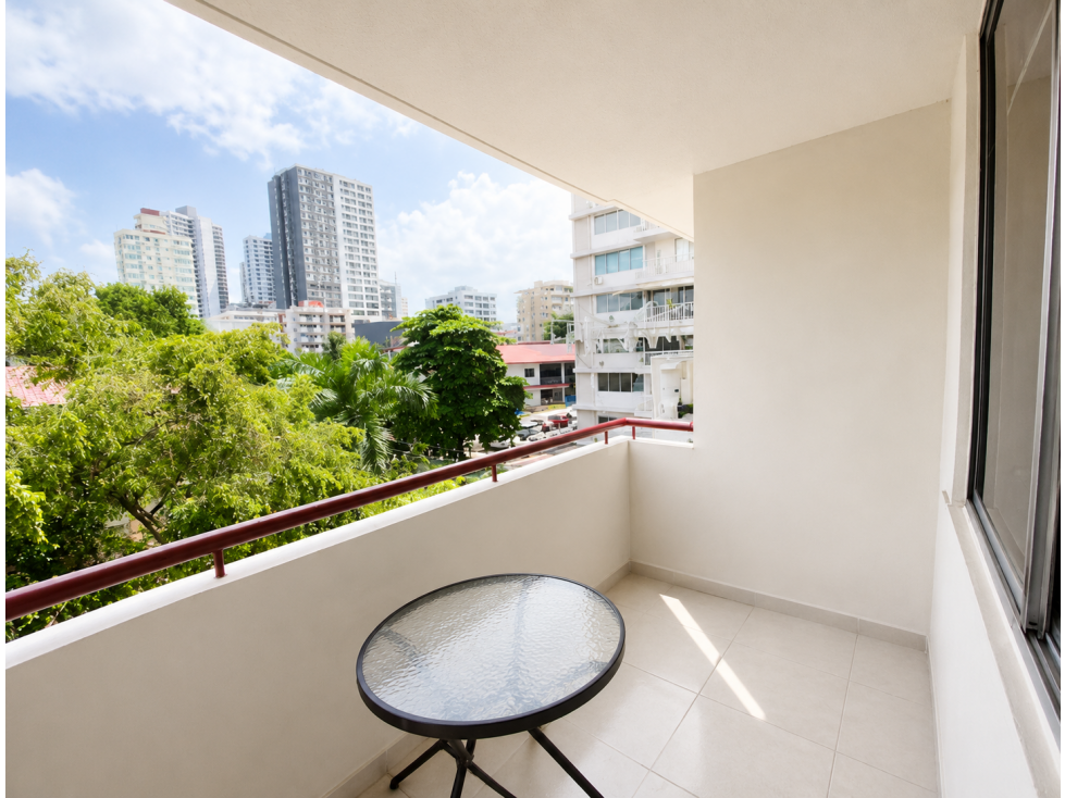 SE VENDE APARTAMENTO EN PH DEL CARIBE - VÍA ARGENTINA