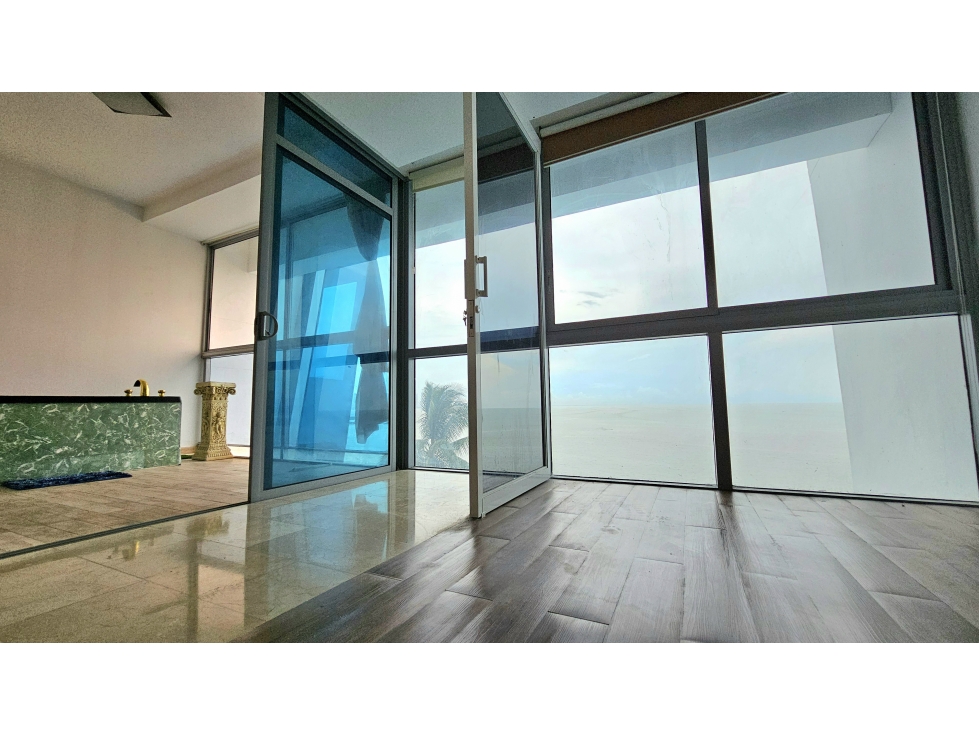 SE VENDE EN PH GRAND TOWER - PUNTA PACIFICA - MODELO ESPECIAL — foto 2