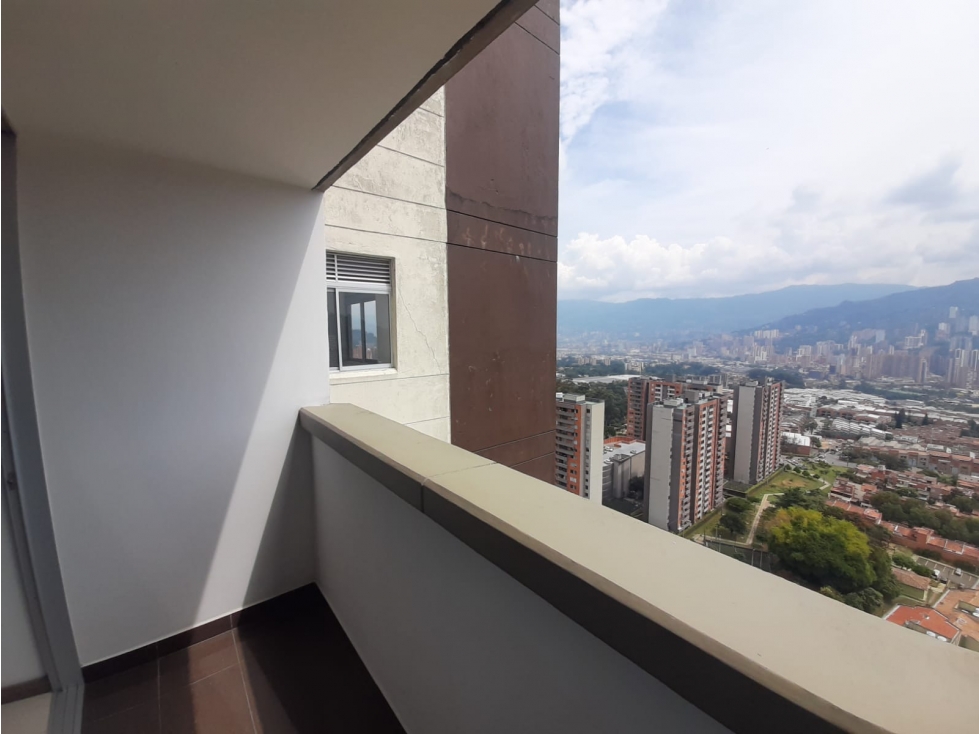 APARTAMENTO EN VENTA EN LA ESTRELLA - 4