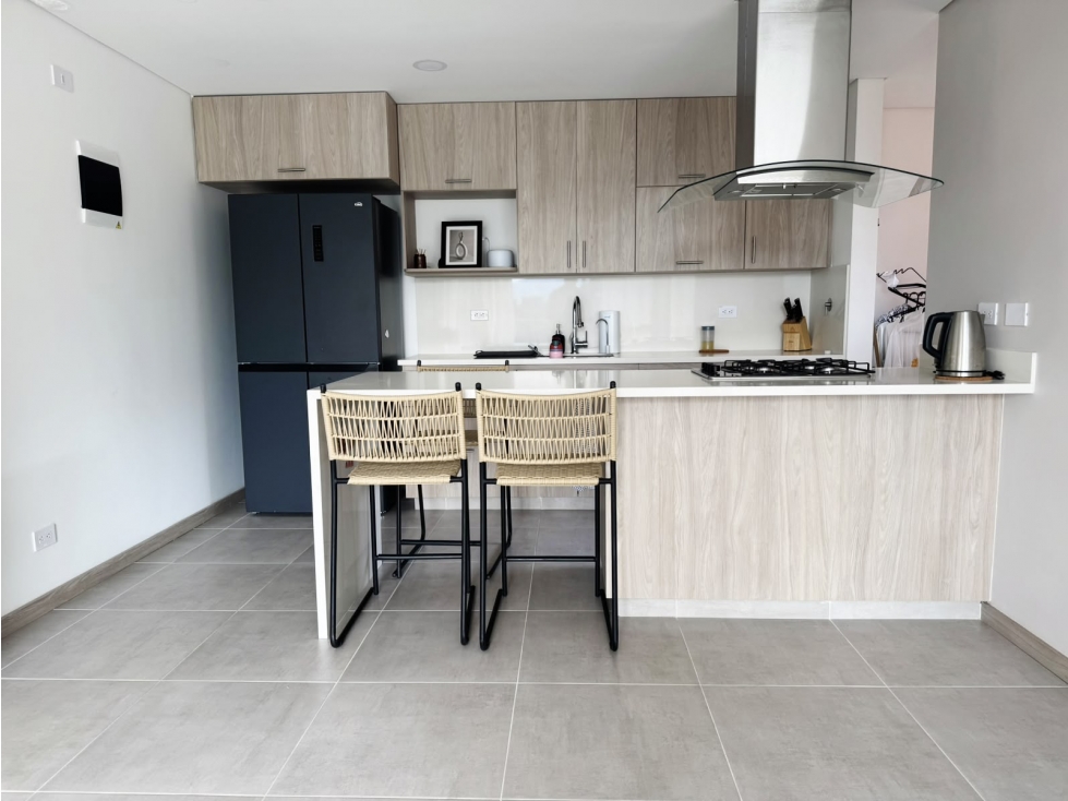 Moderno apartamento en venta en Envigado, sector Camino Verde — foto 2