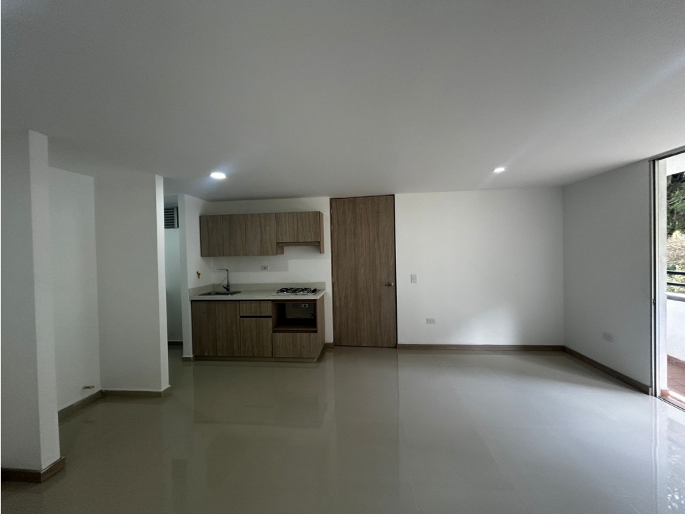 Apartamento en venta en Sabaneta, cerca al Centro comercial Aves Maria