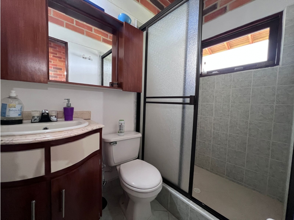 CASA EN VENTA EN LA ESTRELLA. - 1