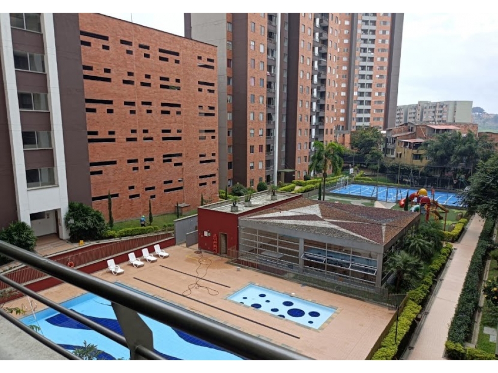 Apartamento en venta en Itagui — foto 3