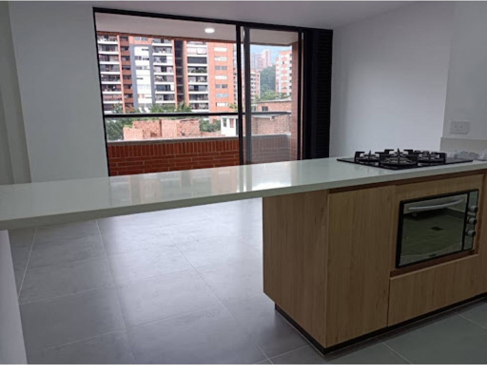 Apartamento en venta en Envigado, cerca al Euro de la Frontera — foto 3