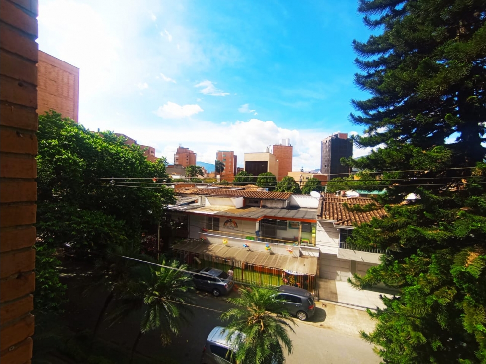 VENTA DE APARTAMENTO EN LAURELES — foto 2