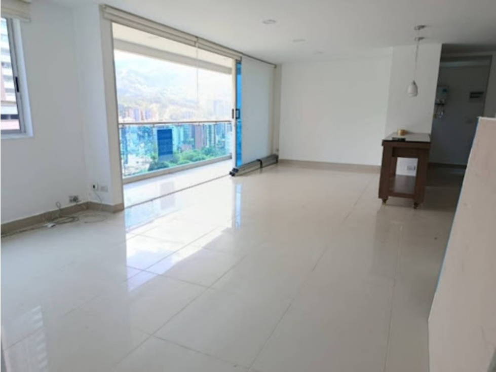 Apartamento en venta en Sabaneta, cerca al parque - 2
