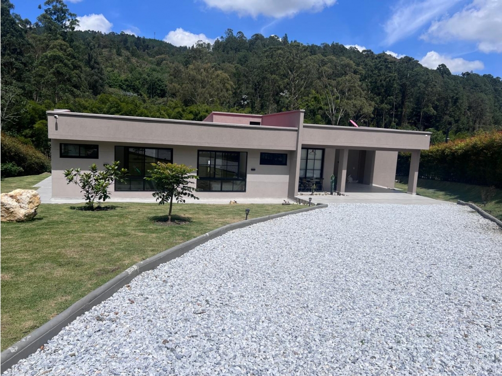 CASA EN PARCELACIÓN PARA VENTA RIONEGRO - DON DIEGO. CERCA EAFIT
