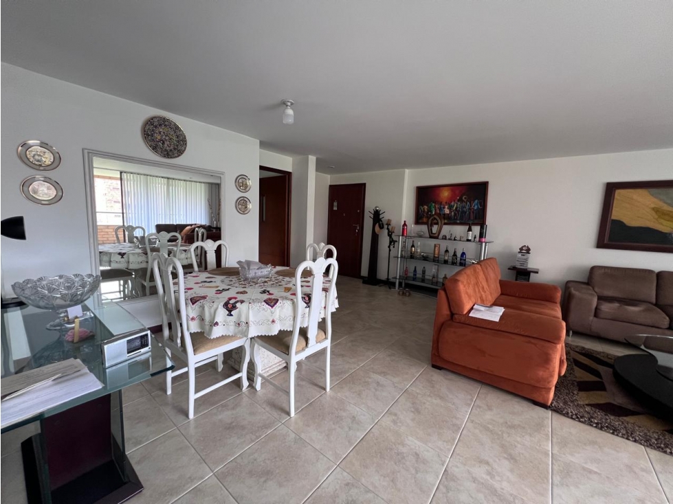 APARTAMENTO EN VENTA EN POBLADO, LOS BALSOS. — foto 4