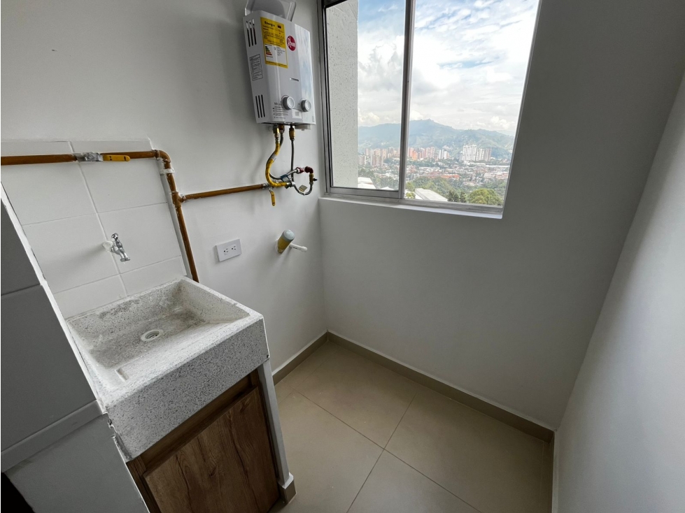 APARTAMENTO EN VENTA EN LA TABLAZA, LA ESTRELLA — foto 3