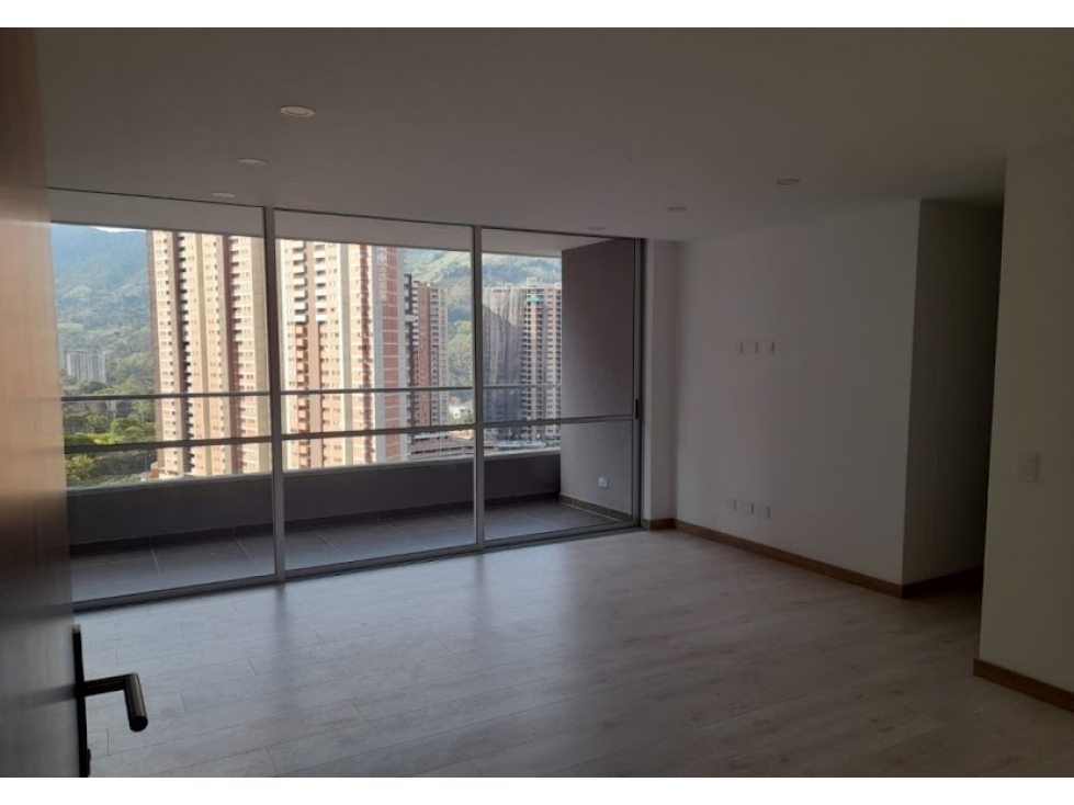 Apartamento en Suramerica de 108m2 — foto 3