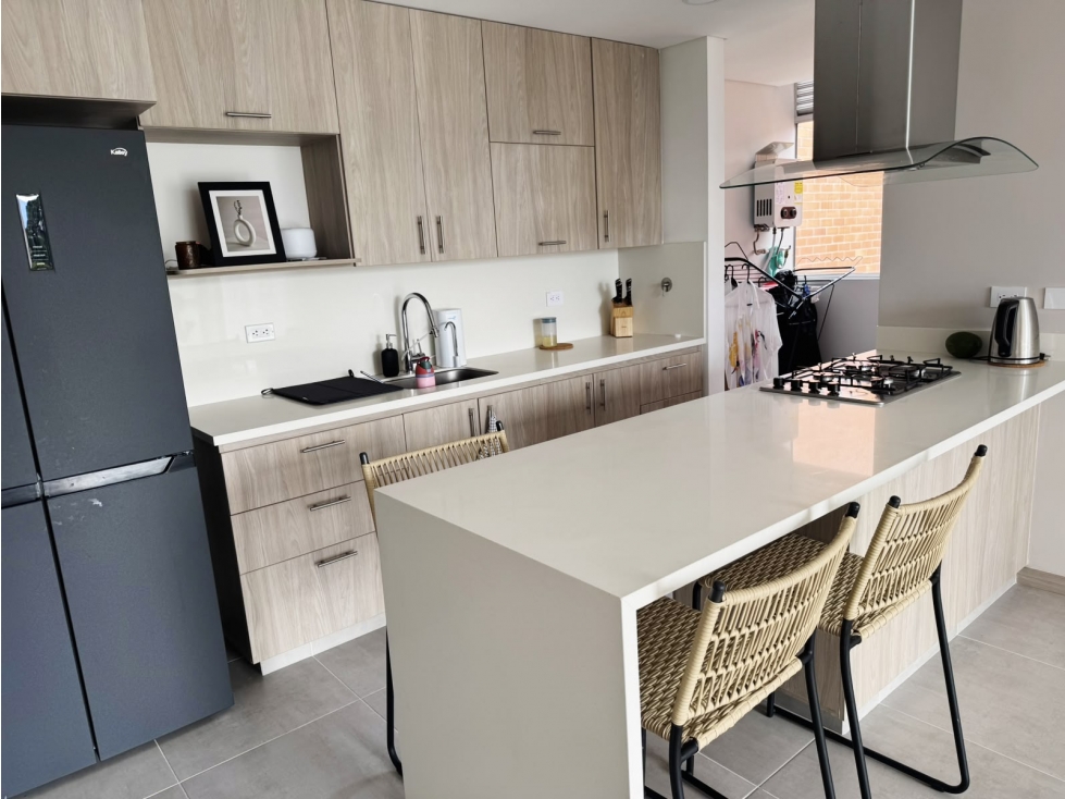 Moderno apartamento en venta en Envigado, sector Camino Verde — foto 5