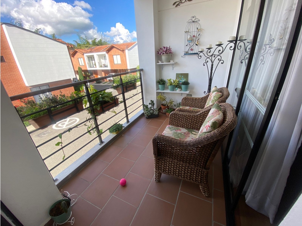 Venta Casa en la Ceja Piedra Verde