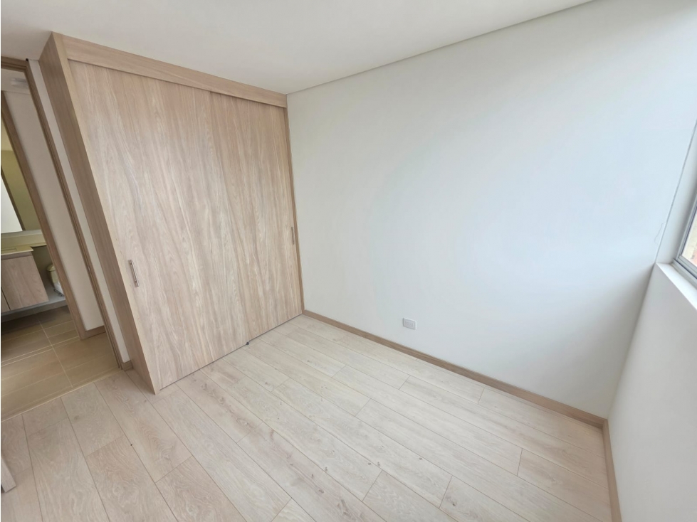 APARTAMENTO EN VENTA CESIÓN DE DERECHOS EN LOMA SAN JOSÉ-SABANETA. — foto 2