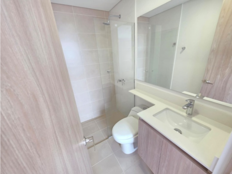 APARTAMENTO EN VENTA CESIÓN DE DERECHOS EN LOMA SAN JOSÉ-SABANETA. — foto 3