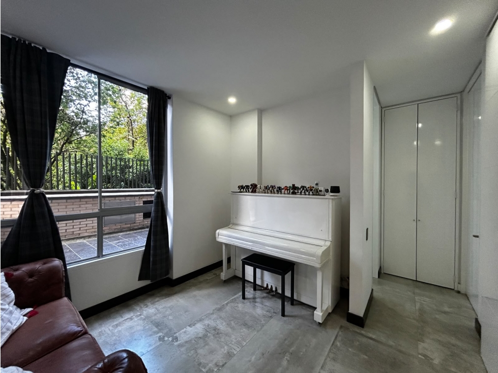 Apartamento en venta en el Poblado, cerca al C.C Vizcaya — foto 6
