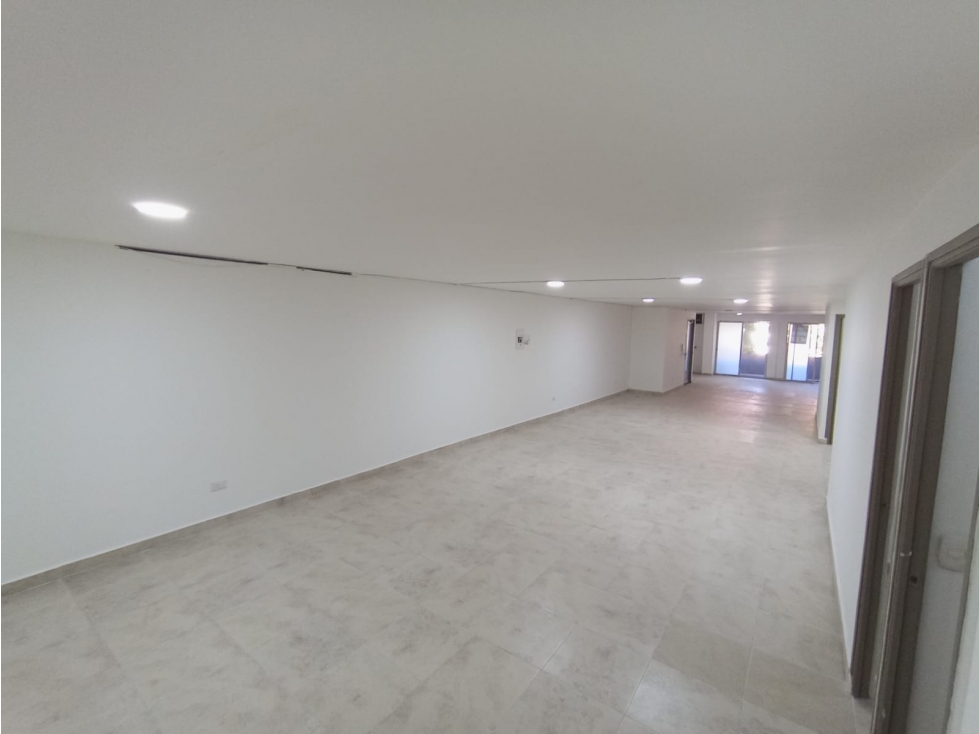 OFICINA PARA VENTA SECTOR DE LA 33 — foto 3