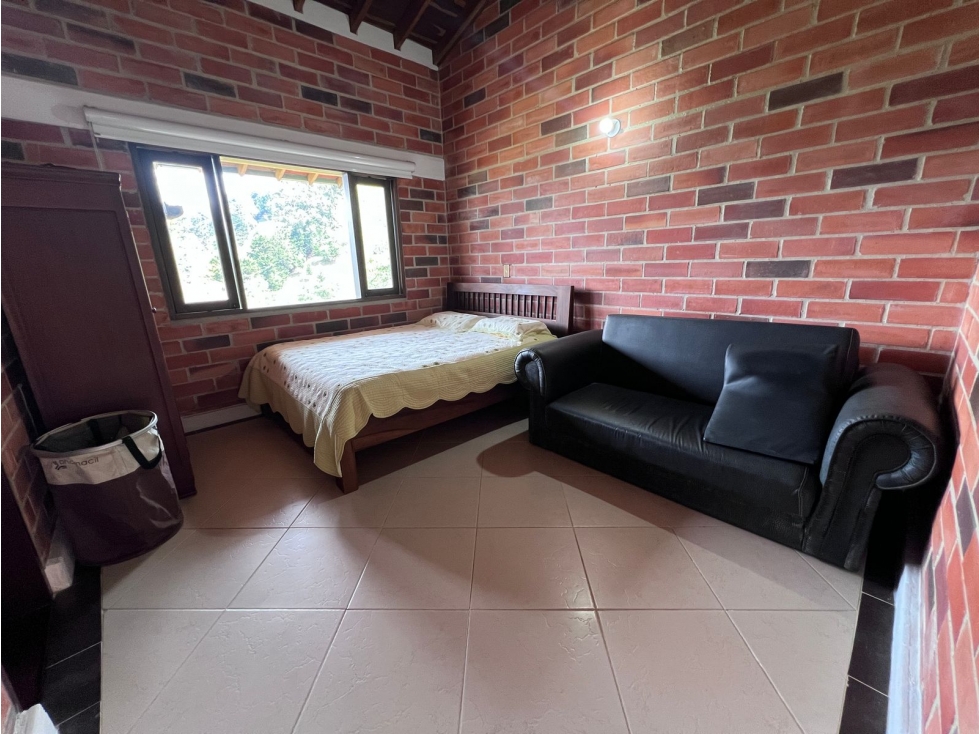 CASA EN VENTA EN LA ESTRELLA. - 2