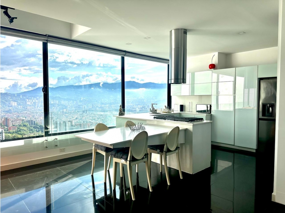 EXCLSUIVO PENTHOUSE EN VENTA SECTOR SAN LUCAS. — foto 2