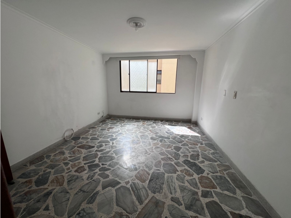 APARTAMENTO EN VENTA EN MEDELLIN, LAURELES. — foto 3