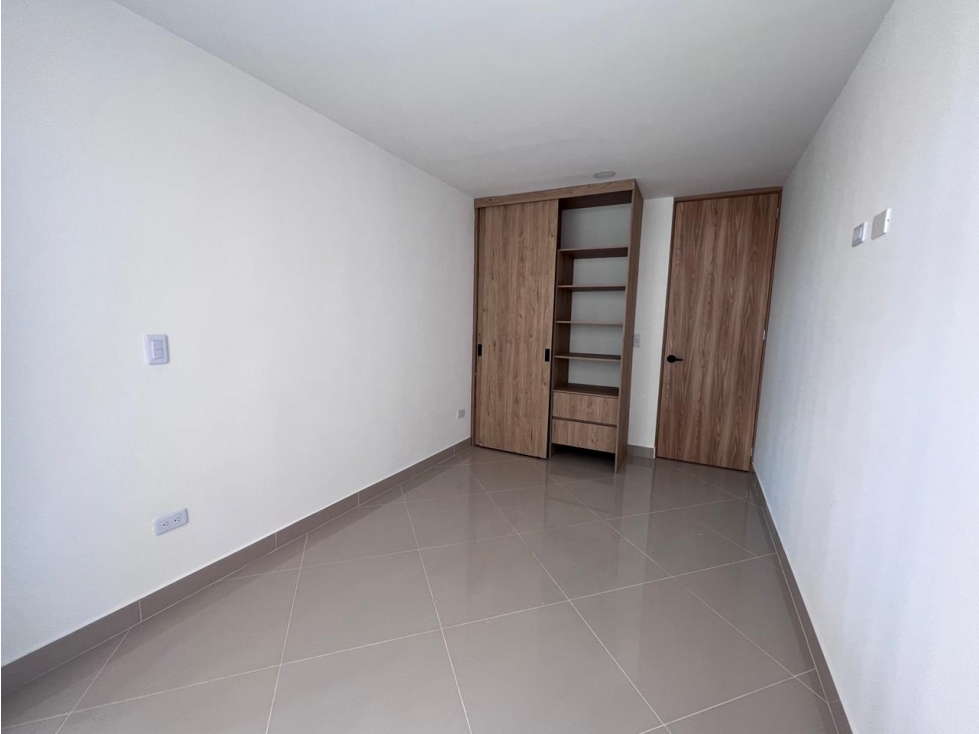 APARTAMENTO EN VENTA EN MEDELLIN, LAURELES. — foto 6