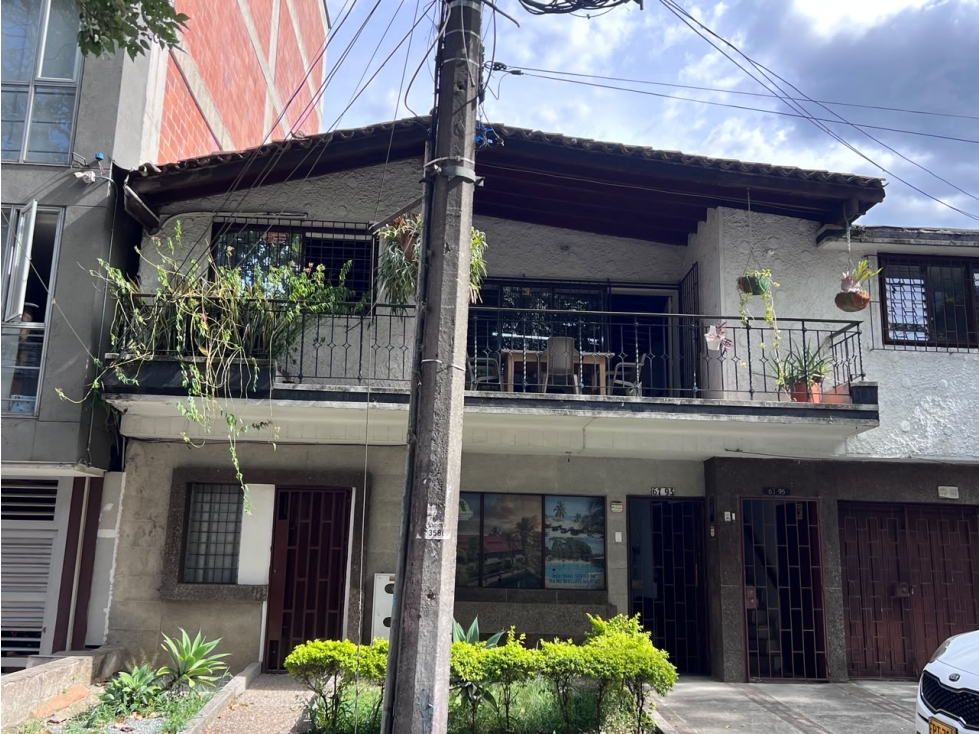 CASA EN VENTA LAURELES, ESTADIO. — foto 2