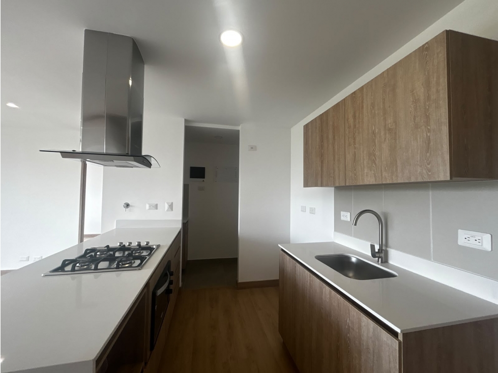 Vendo Apto Rionegro cerca CC San Nicolás — foto 3