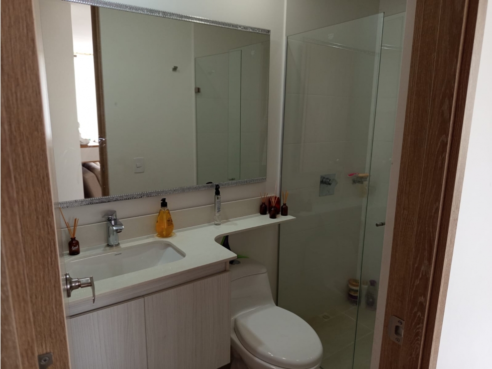 APARTAMENTO EN VENTA ITAGUI, SURAMERICA. — foto 4