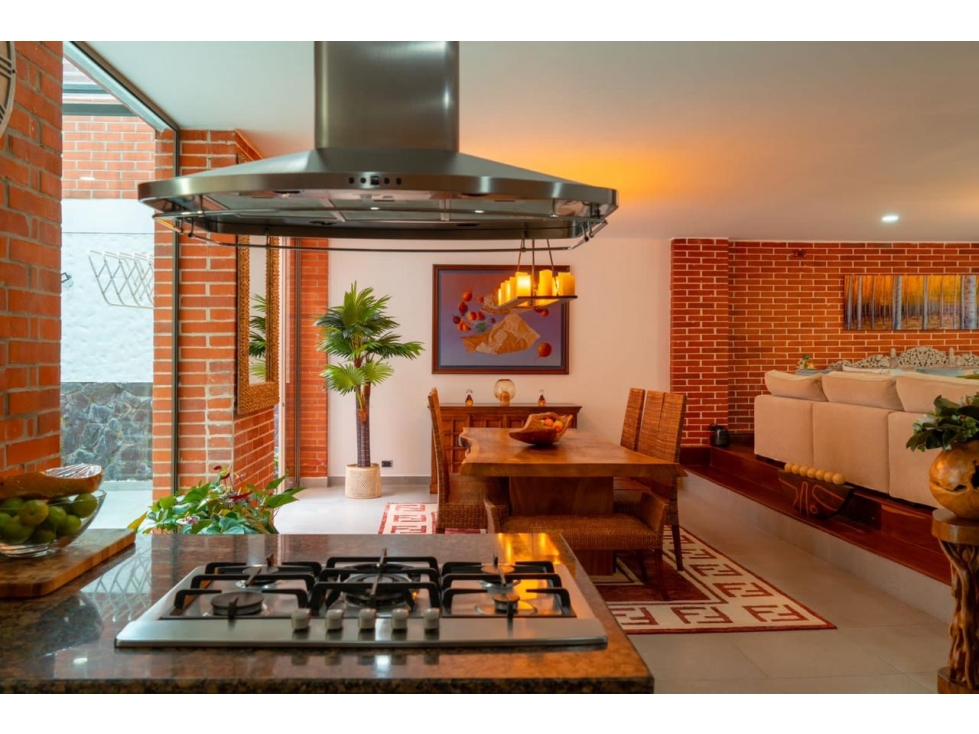 Casa unifamiliar en venta en Sabaneta, cerca al parque — foto 4