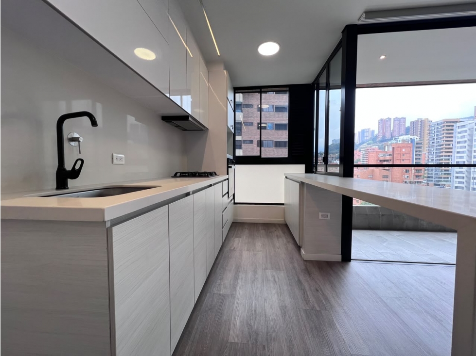 Apartamento en venta en Castropol, cerca al Parque de El Poblado