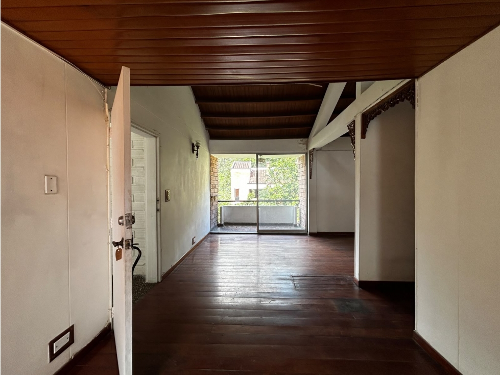 Apartamento duplex en venta en San Diego, cerca al centro comercial — foto 5