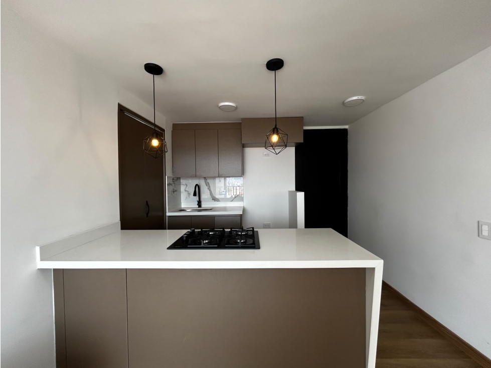 Apartamento en venta en Itagui, cerca al parque del Artista — foto 2