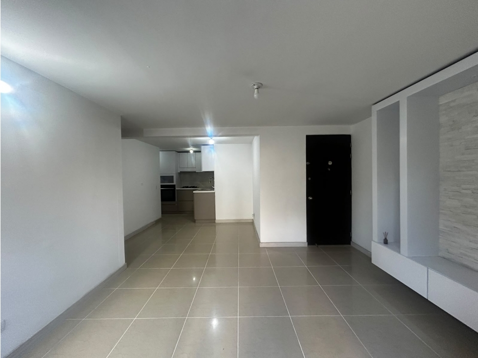 Apartamento en venta en Los Bernal, cerca al Euro — foto 3