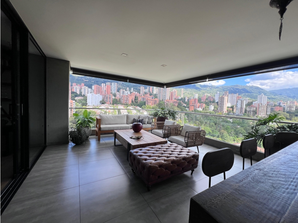 APARTAMENTO EN VENTA EN POBLADO, LOS BALSOS. — foto 3