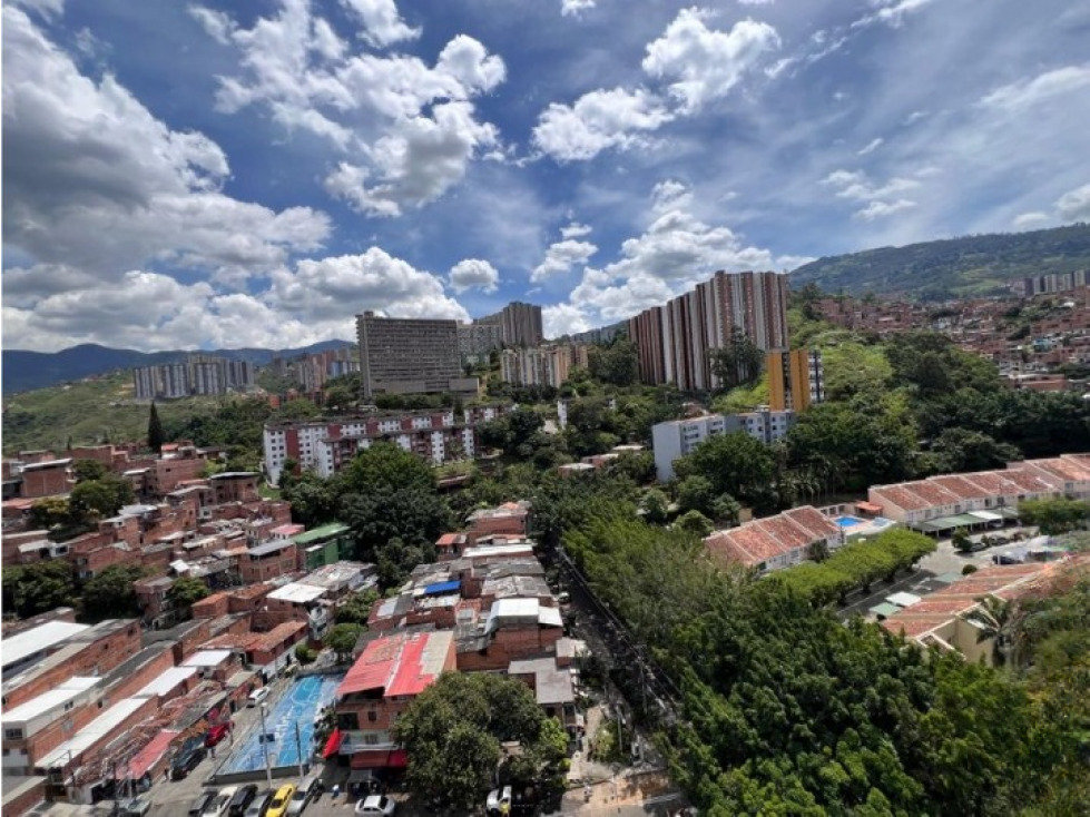 APARTAMENTO EN VENTA EN MEDELLIN, CALAZANS.
