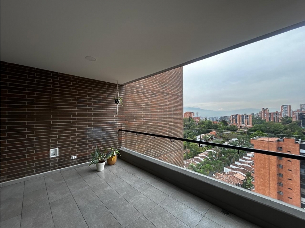 Apartamento en venta en Envigado, cerca al Mall Terracina — foto 2
