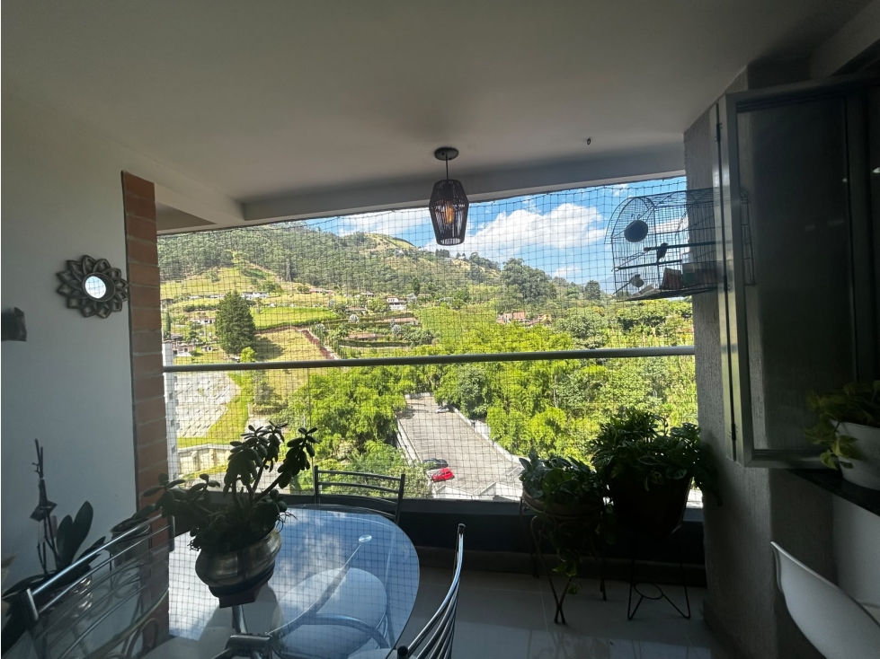 Apartamento en venta en Envigado, cerca a la universidad de Envigado — foto 2