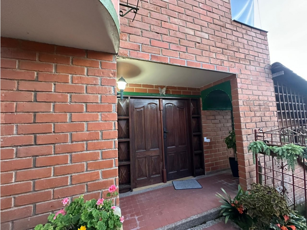 Casa de 3 Niveles en Cuatro Esquinas, Rionegro a pasos del Club - 3