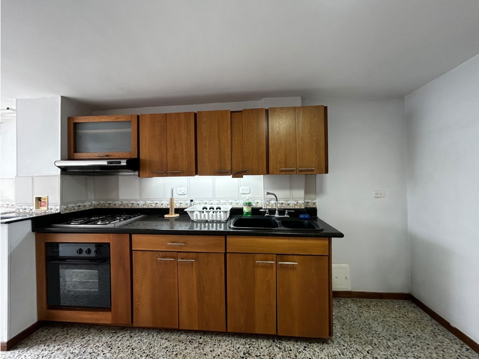 Apartamento en venta en el Poblado, sector Patio Bonito — foto 5