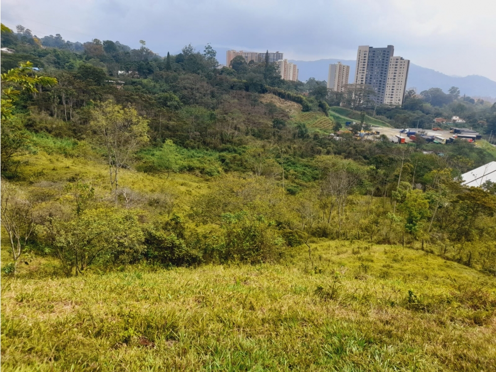 VENTA DE LOTE EN LA ESTRELLA PARA PROYECTO URBANISTICO O INDUSTRIAL - 4